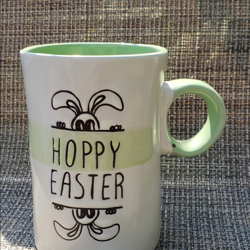 I❤it easter mug
